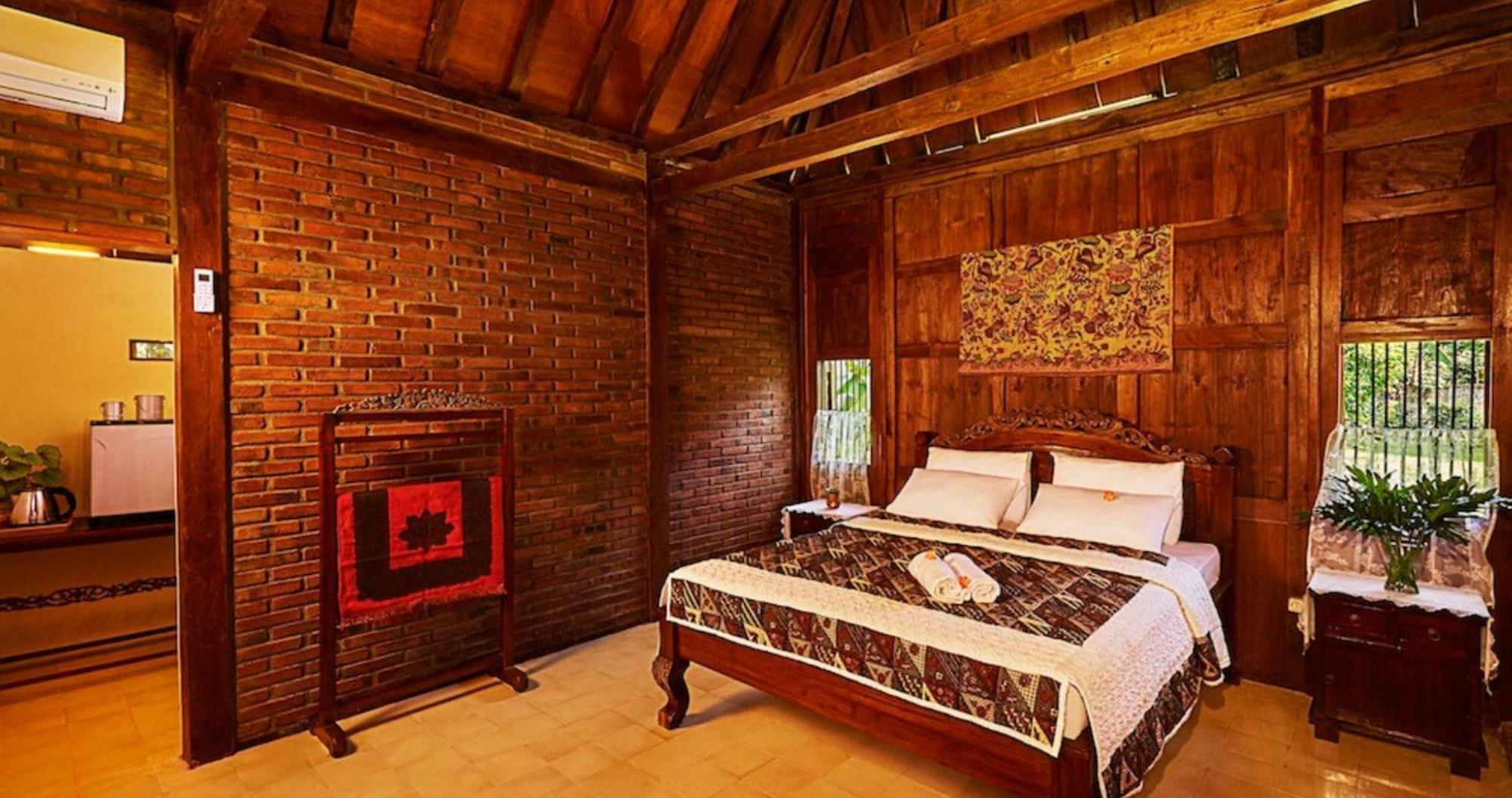 Hotel Ndalem Nitihardjan à Magelang Extérieur photo